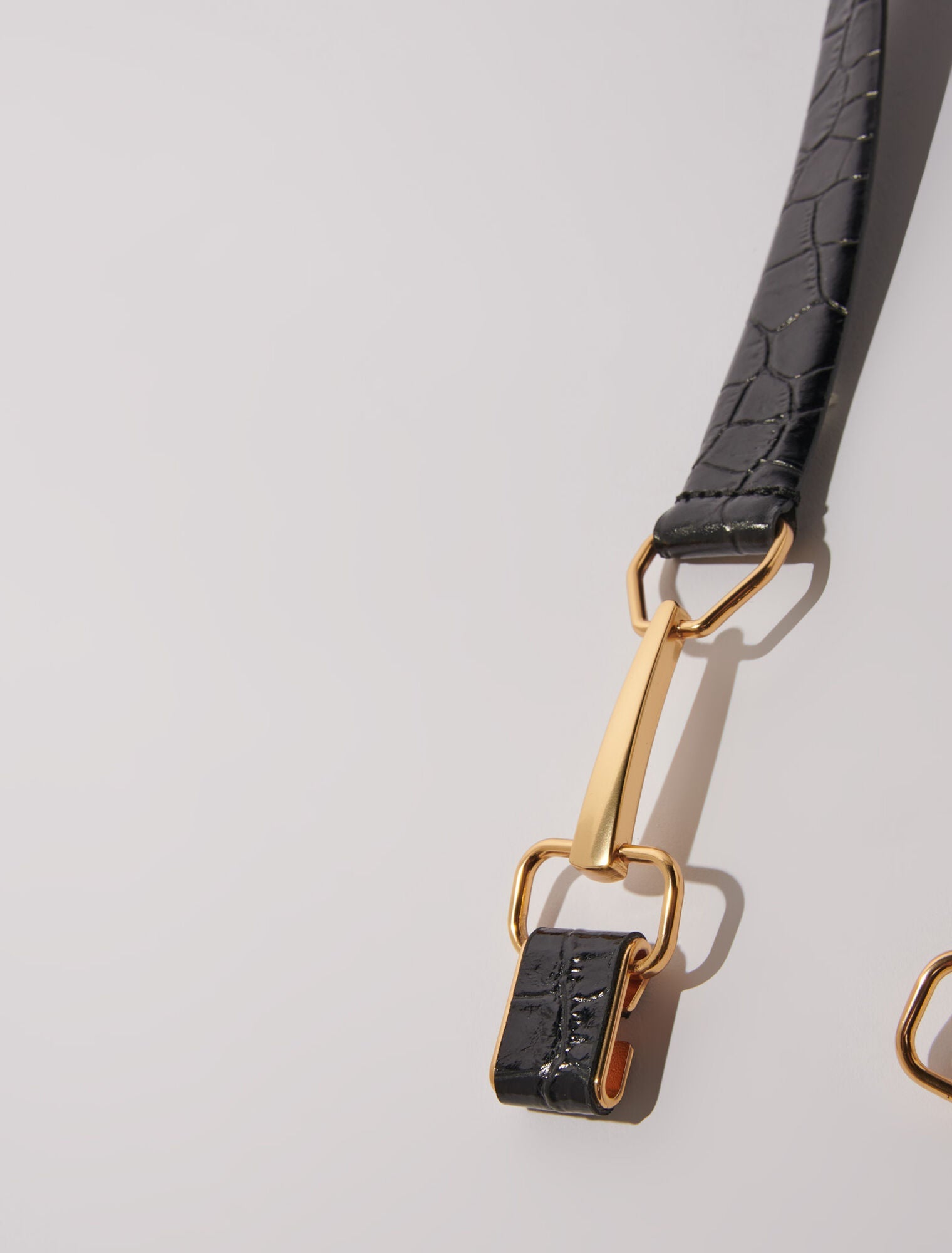 Black  -Leather belt with horse bit buckle