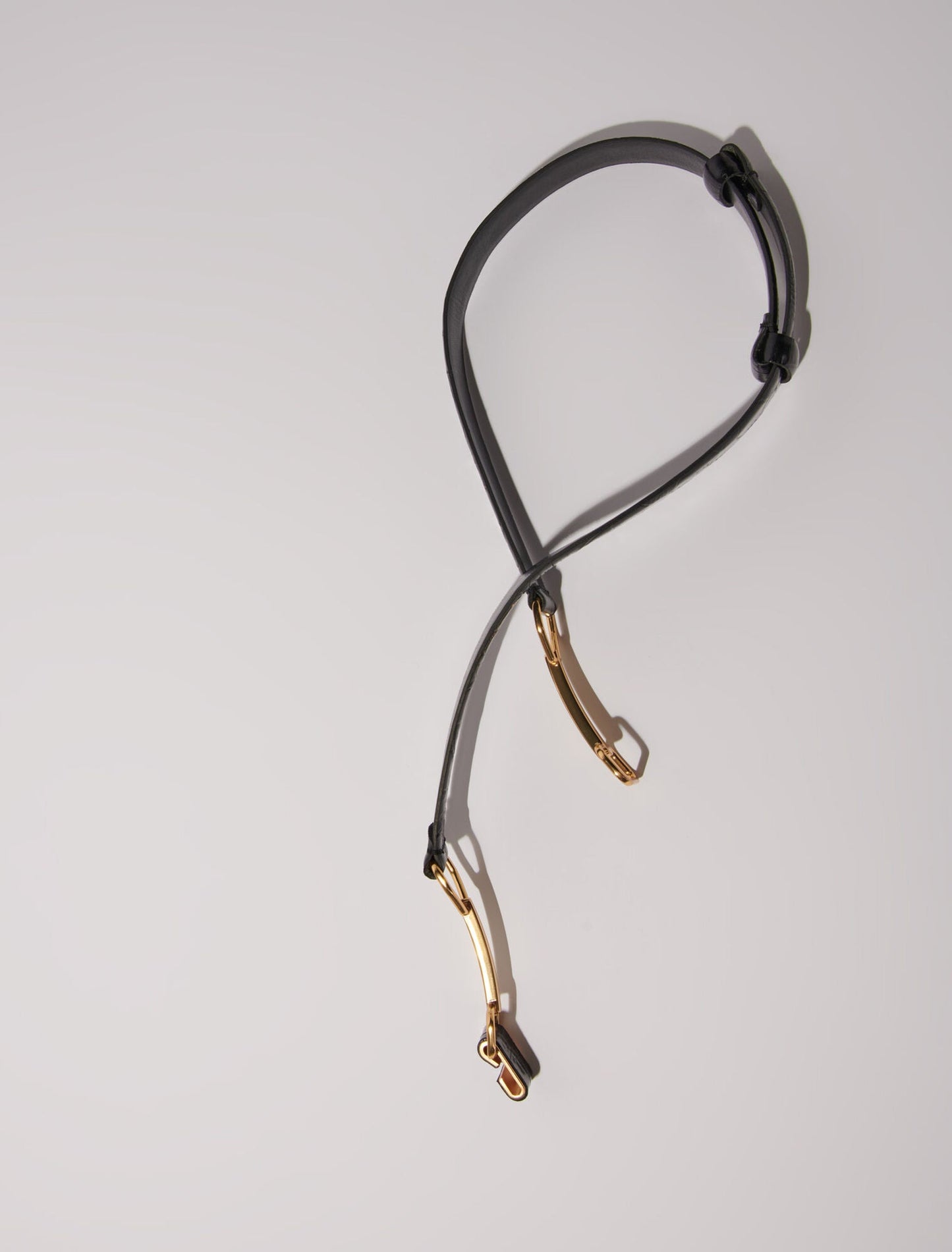 Black  -Leather belt with horse bit buckle