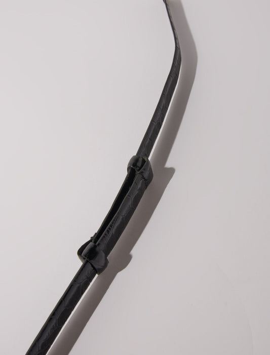 Black  -Leather belt with horse bit buckle