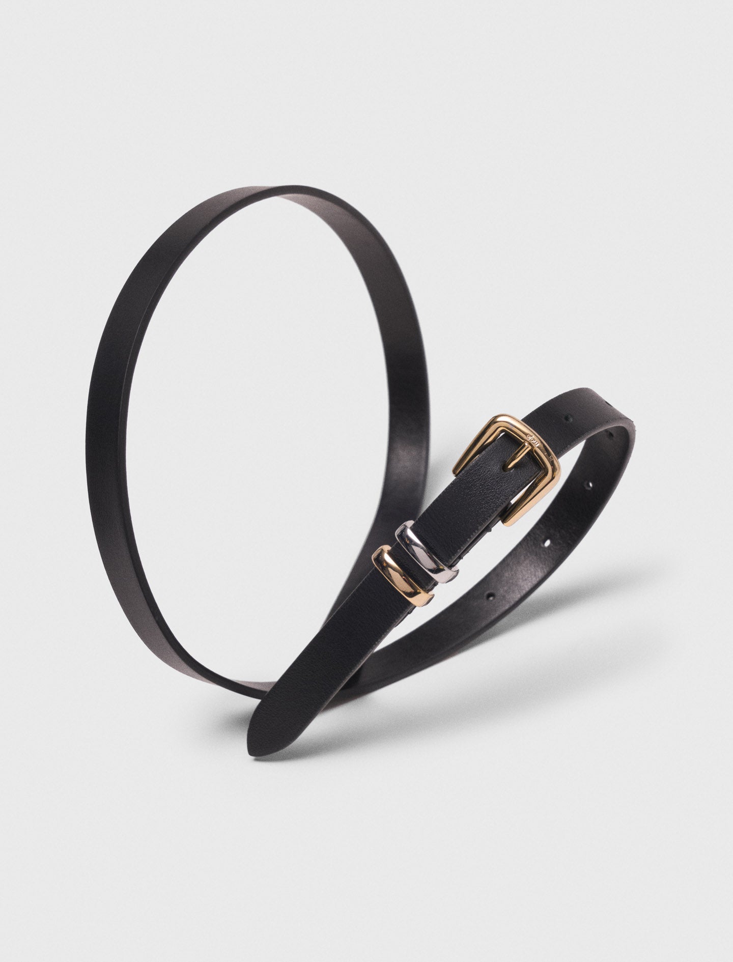 Thin belt with square buckle