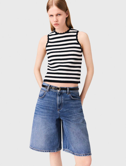 Thin belt with square buckle