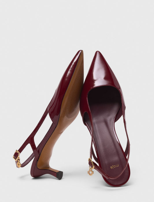 Patent leather slingback pumps Burgundy