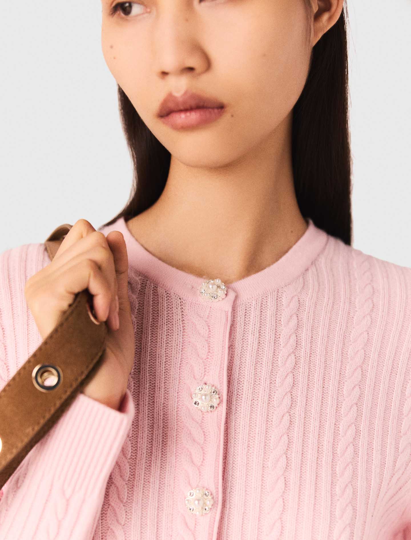 Cardigan with removable collar