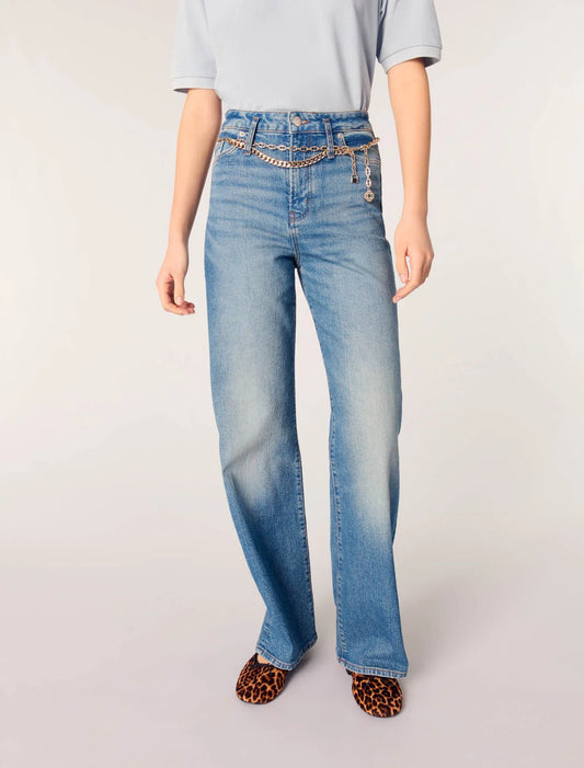 Blue-Jeans with chain-link belt
