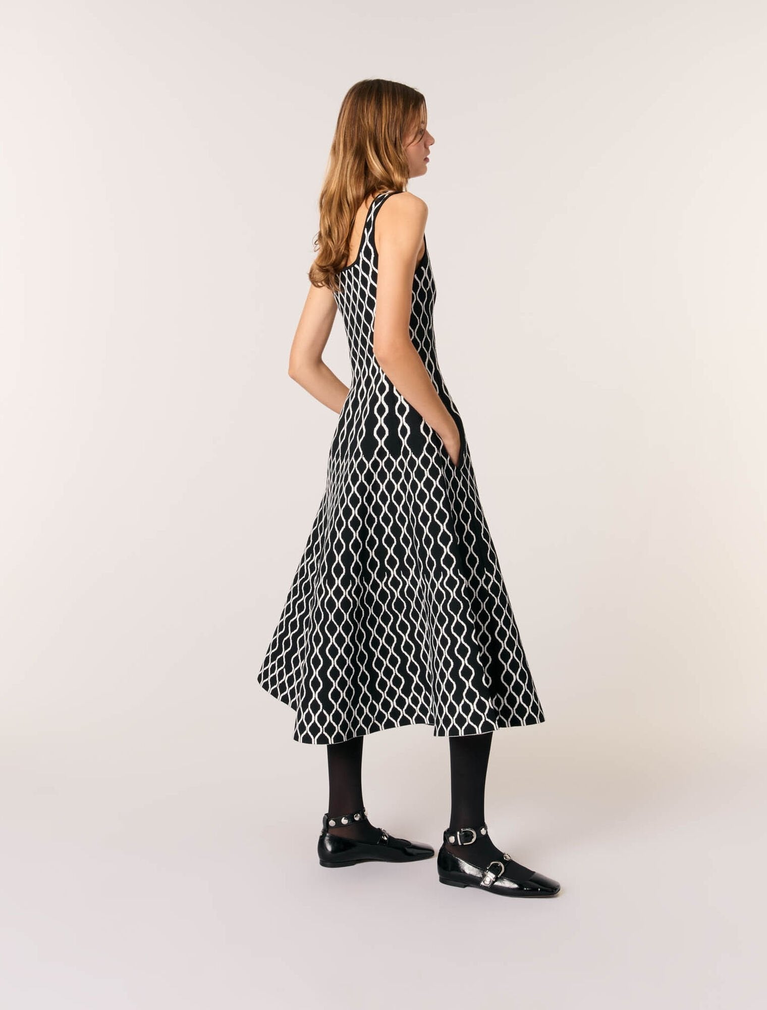Black / White-Jacquard knit midi dress