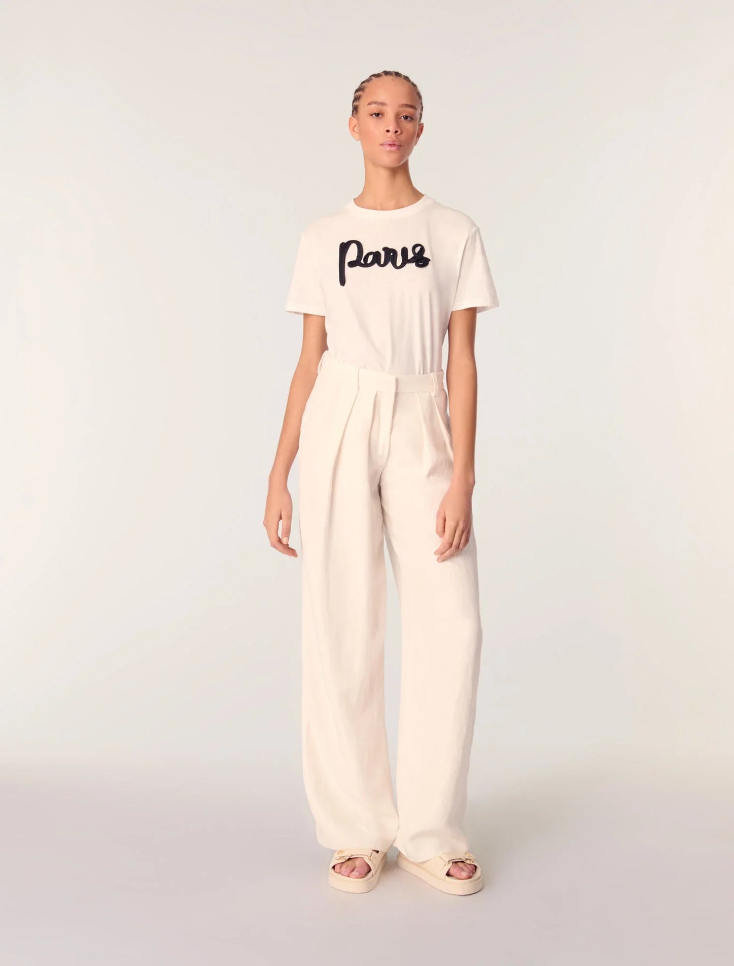 White-featured-Cotton t-shirt