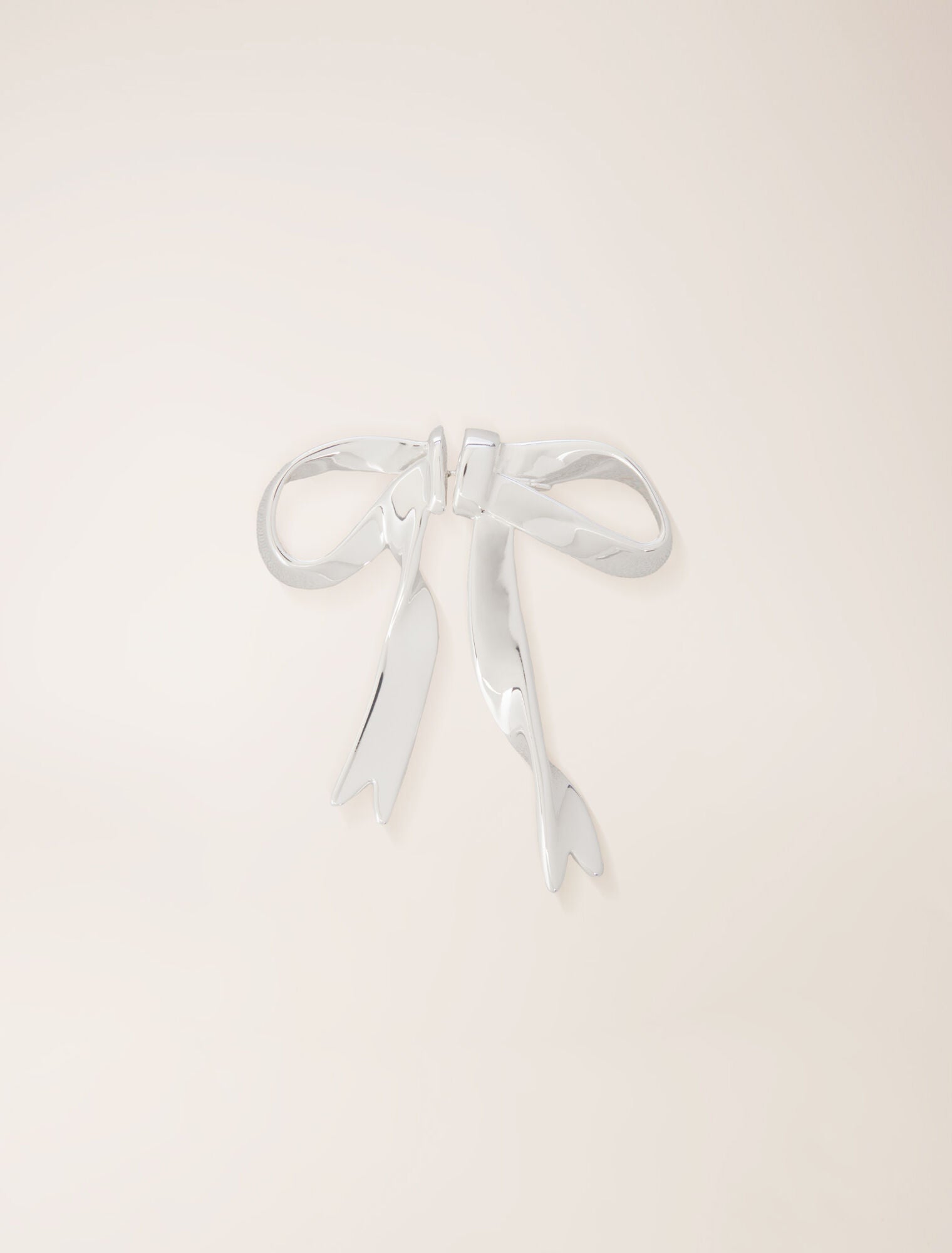 Silver-featured-Silver bow earring