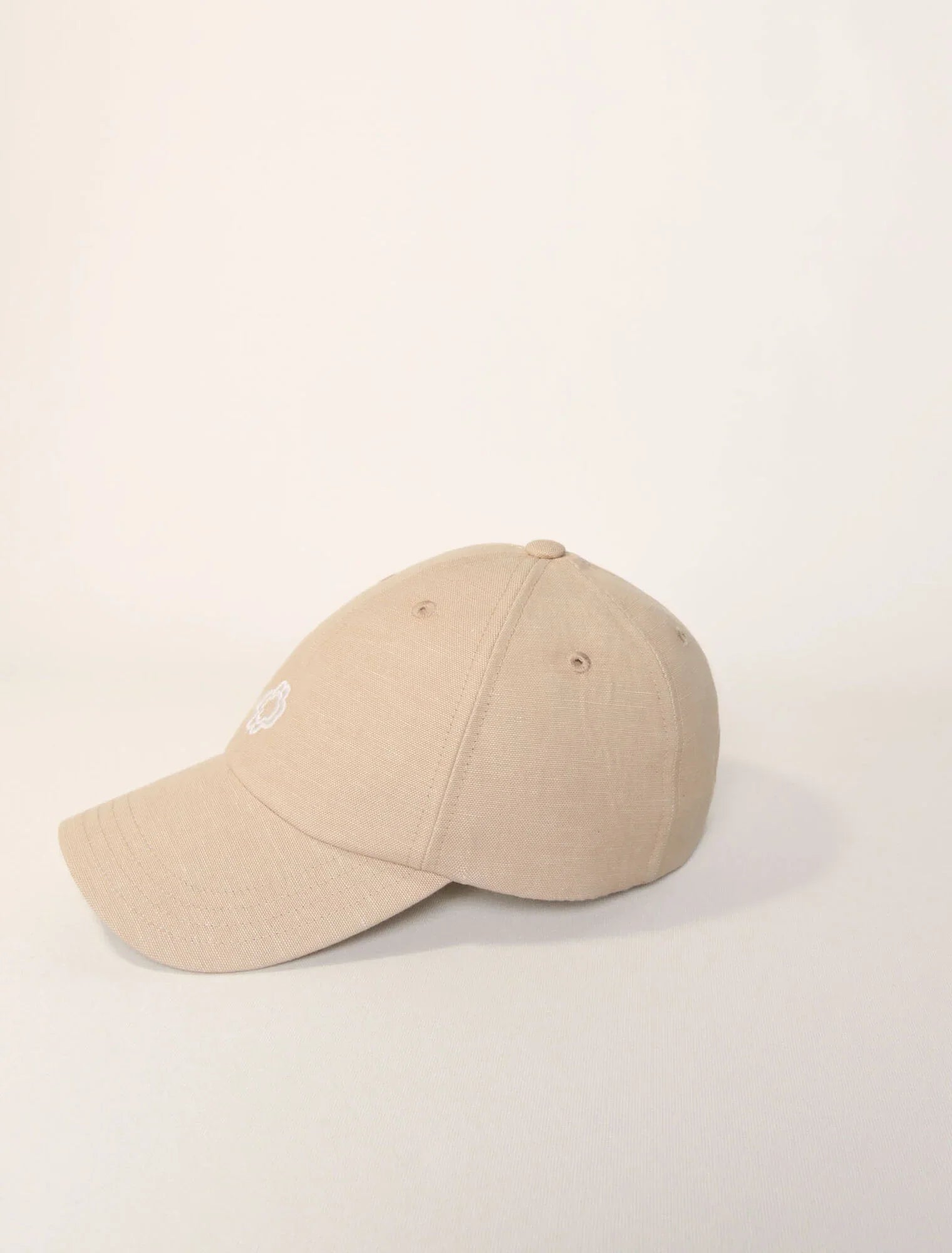 Ecru-Linen cap