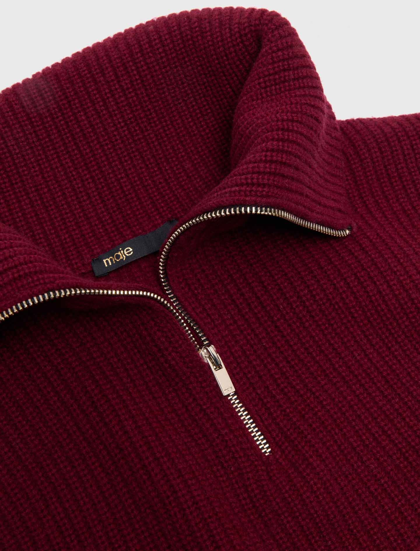 Knit collar