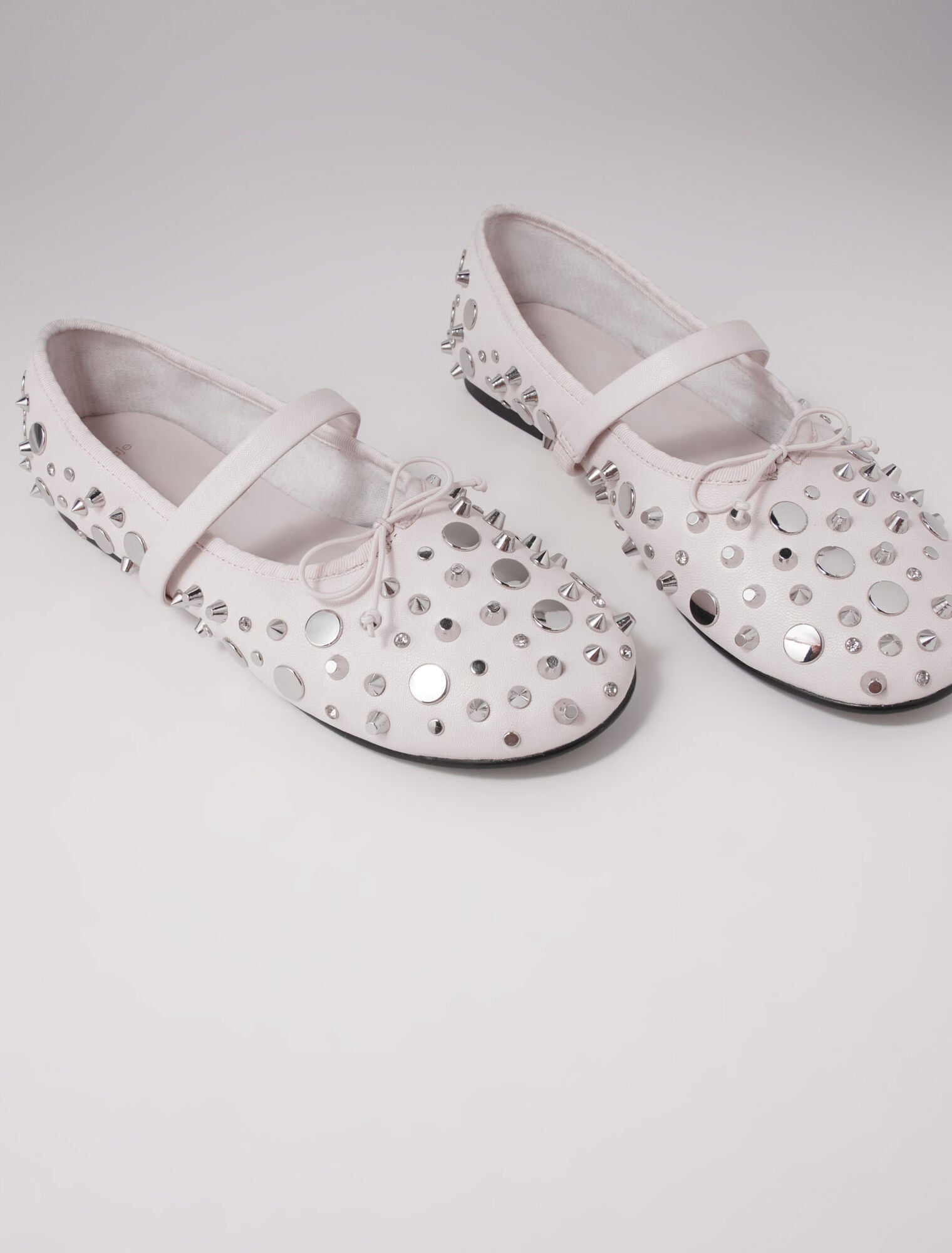 Vanilla Ecru  -Studded ballet flats