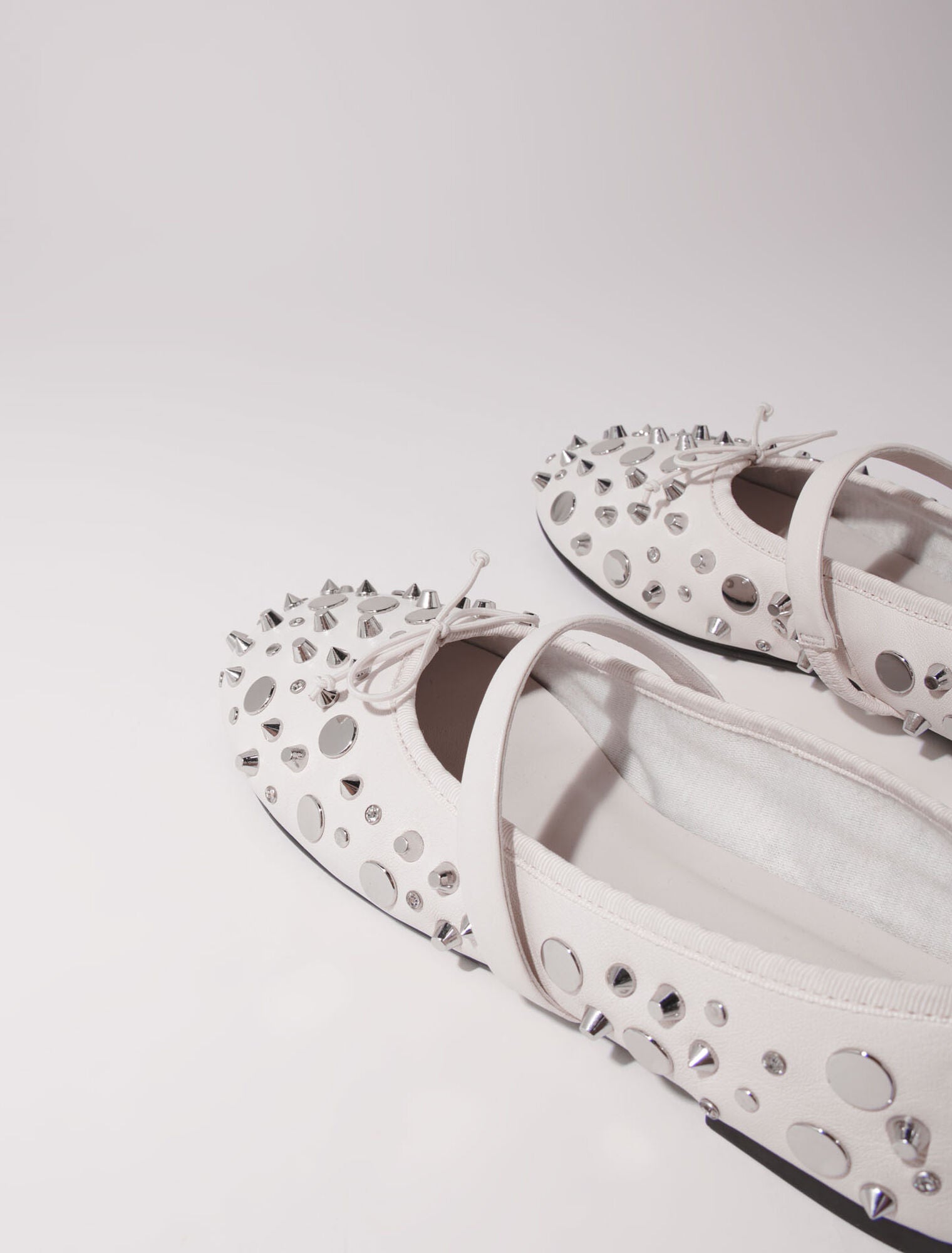 Vanilla Ecru  -Studded ballet flats