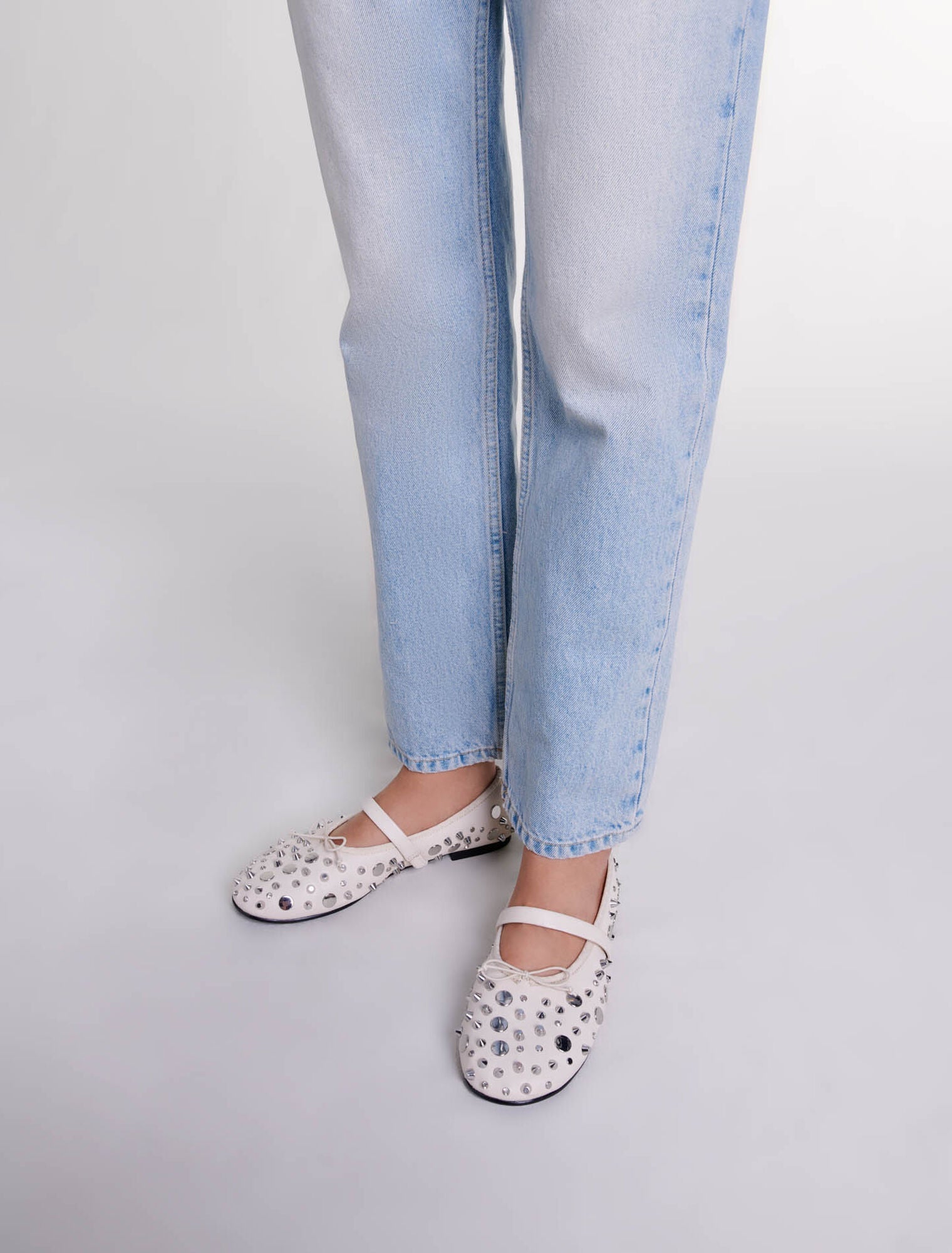 Vanilla Ecru  -Studded ballet flats