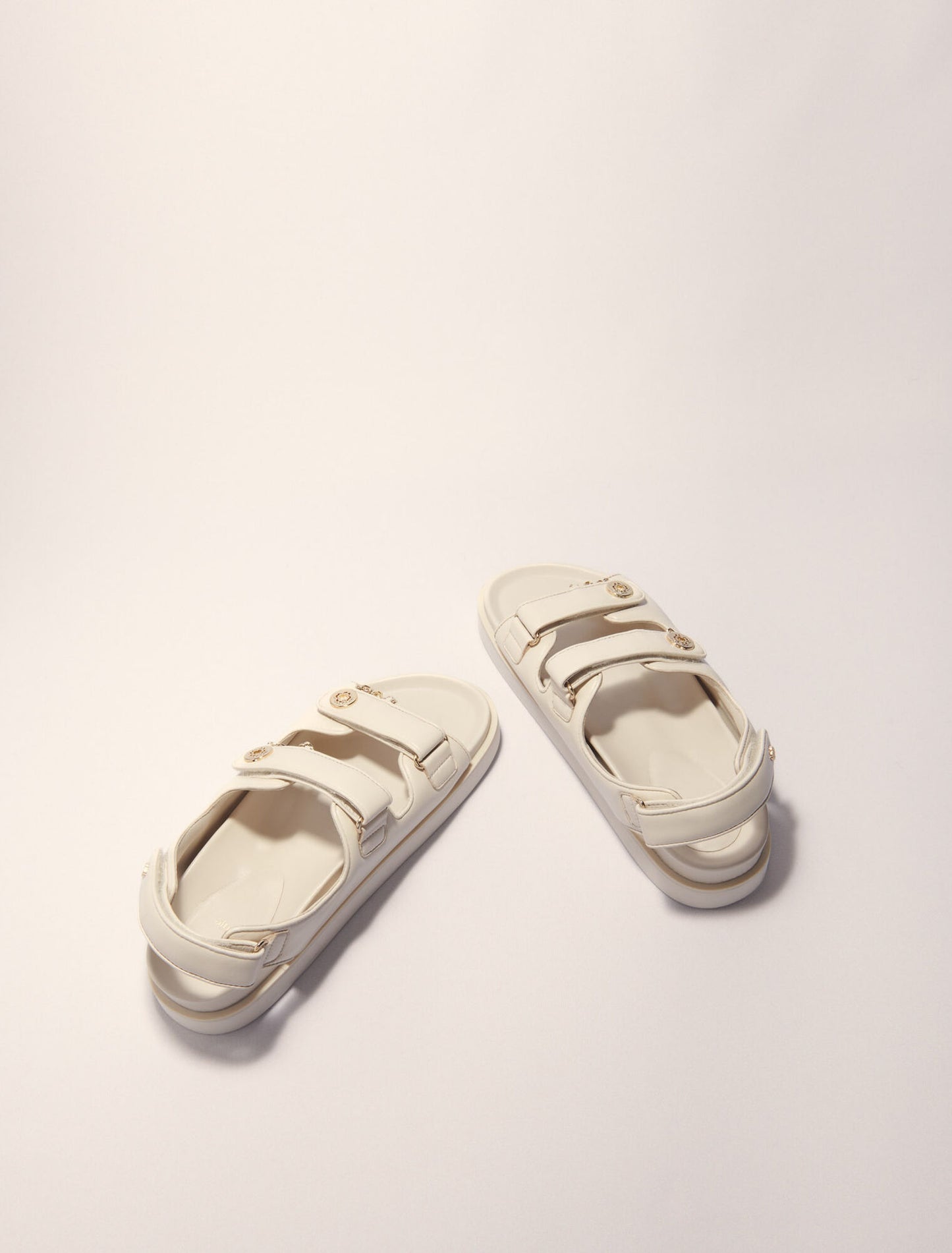 Ecru-Flat leather sandals