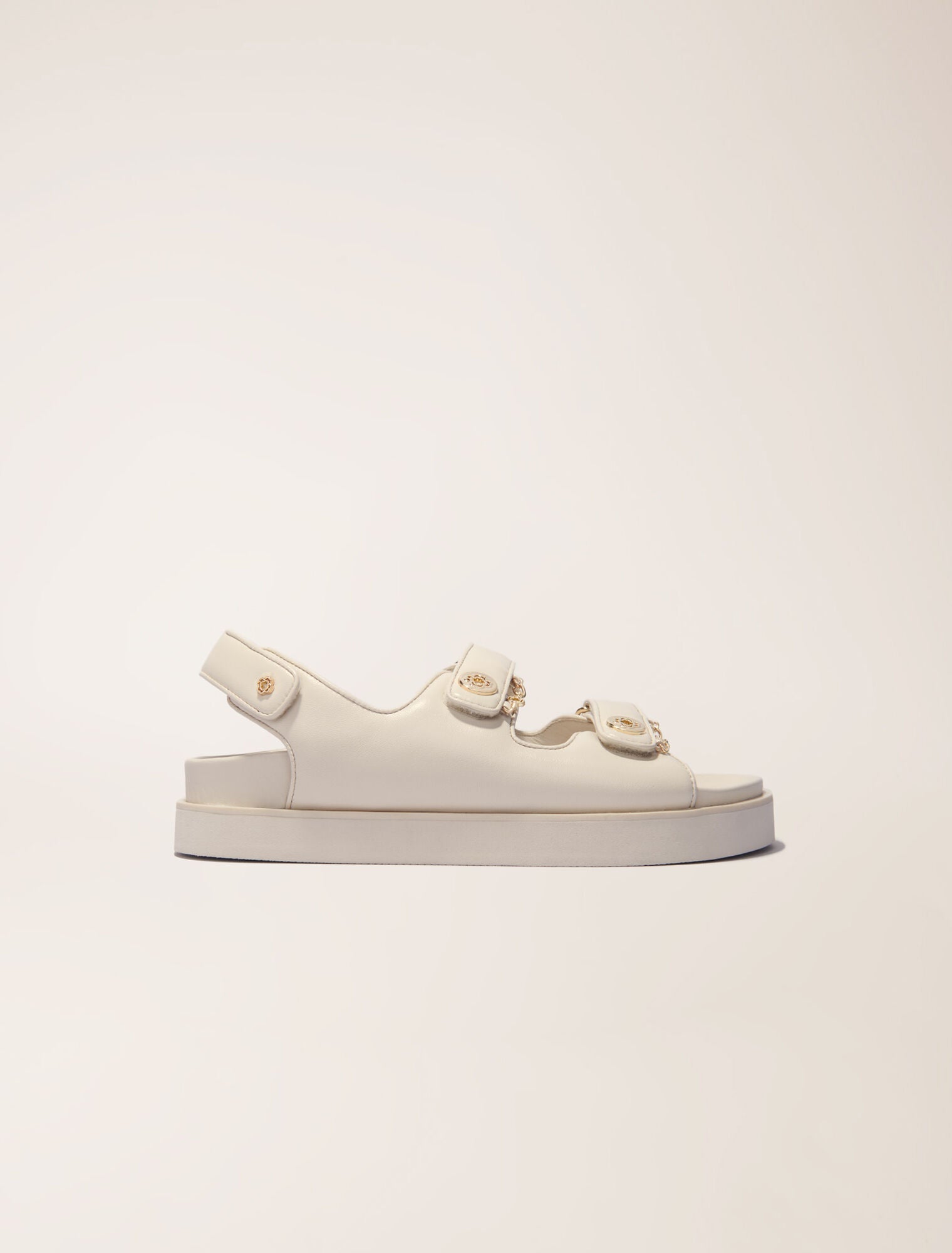Ecru-Flat leather sandals