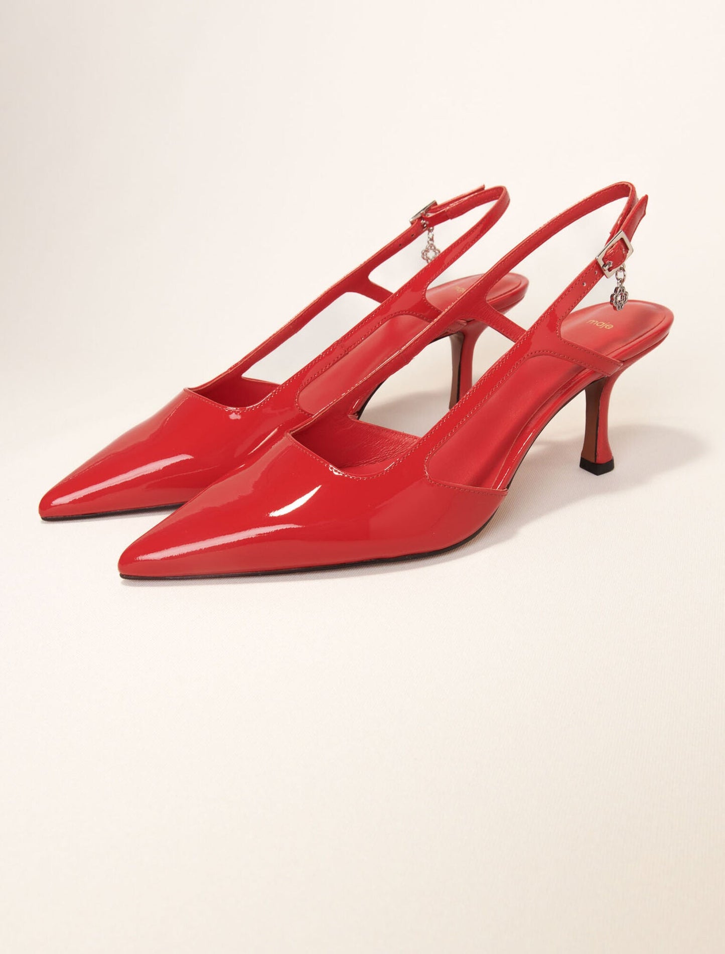 Red-Patent leather slingback pumps