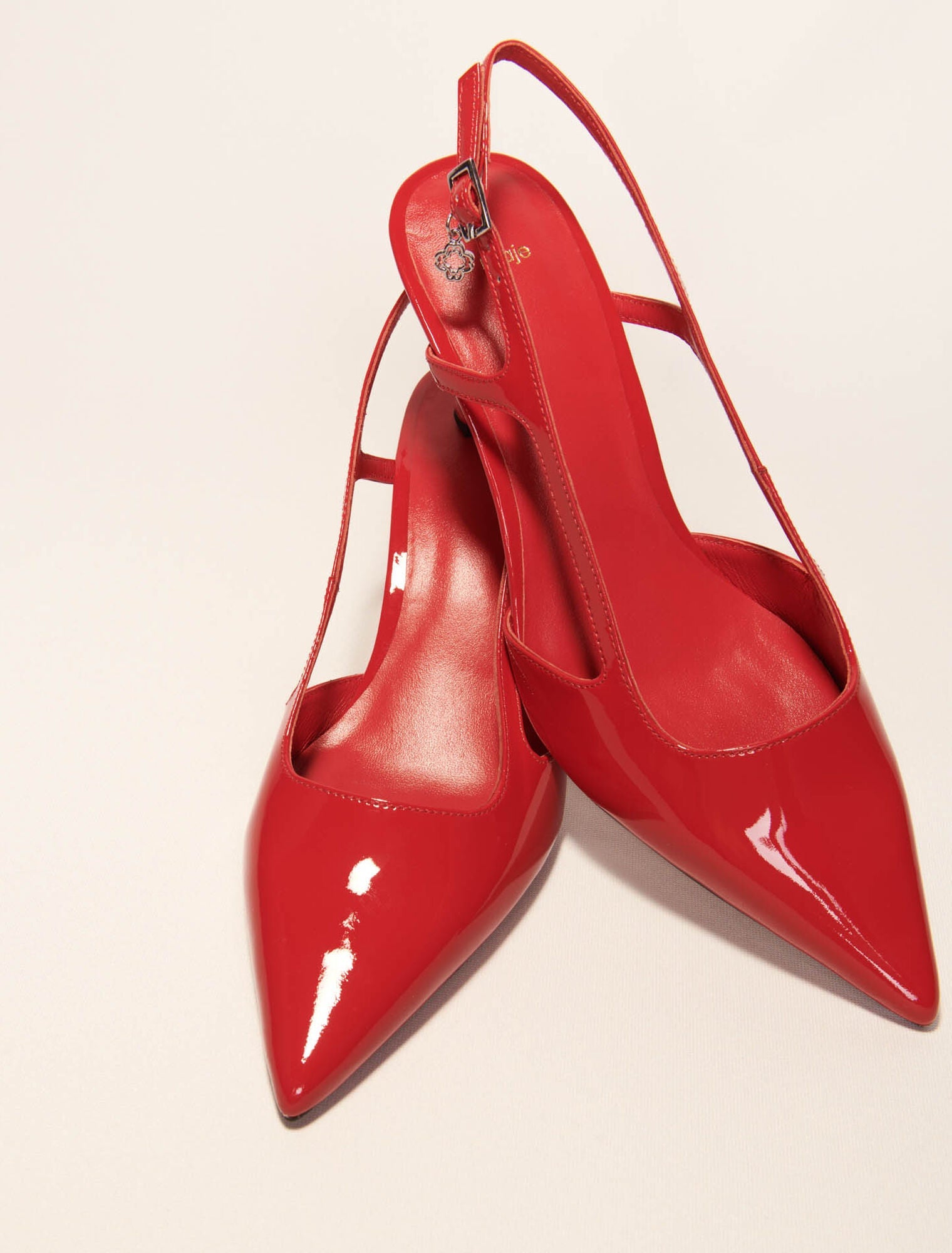 Red-Patent leather slingback pumps