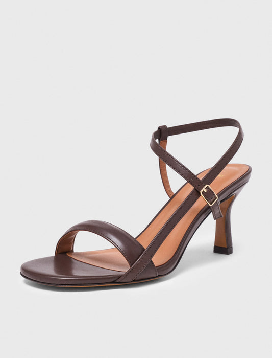 Strappy leather sandals Brown