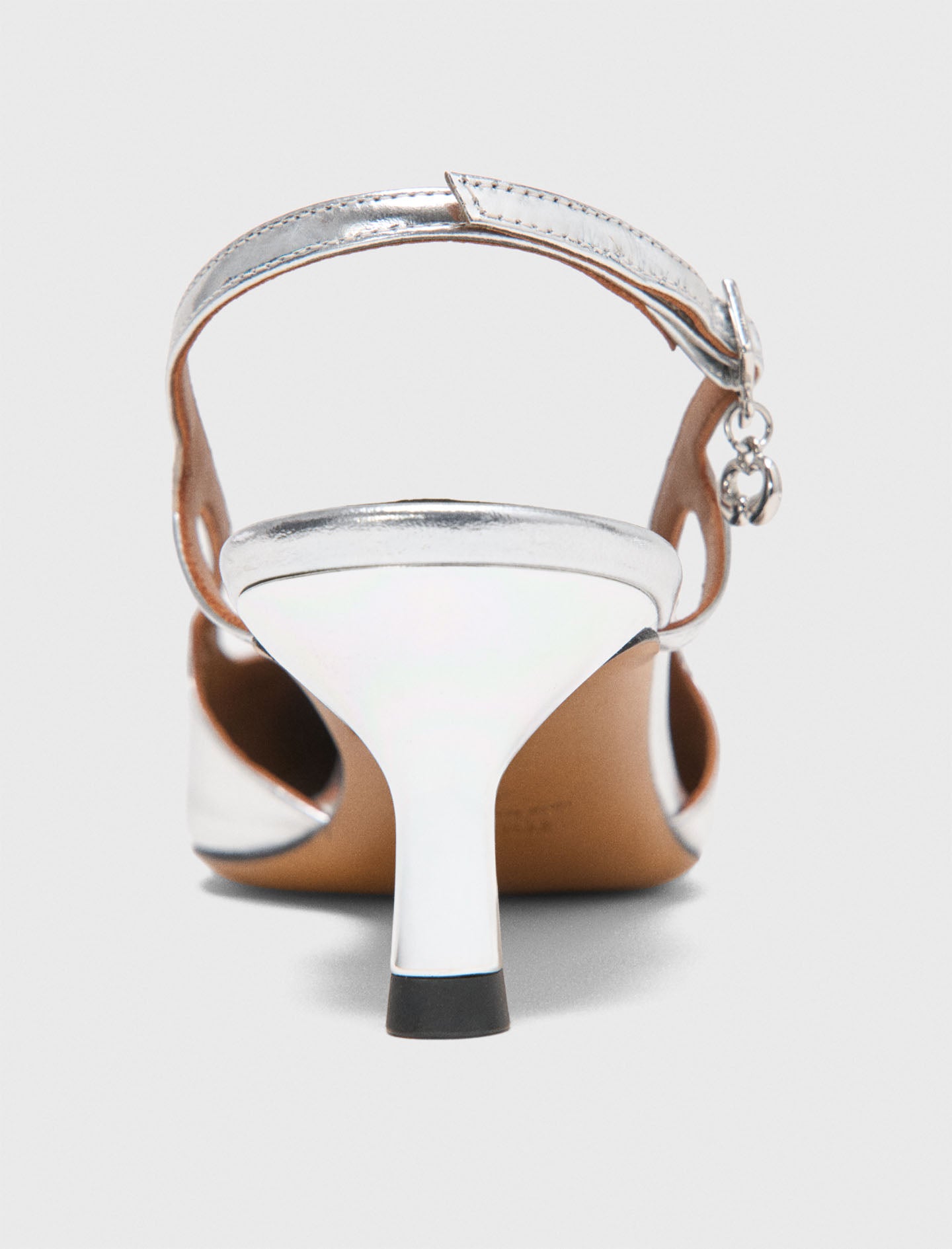 Silver leather strappy heels Silvery