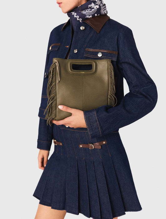 حقيبة من الجلد الناعم باللون الكاكي