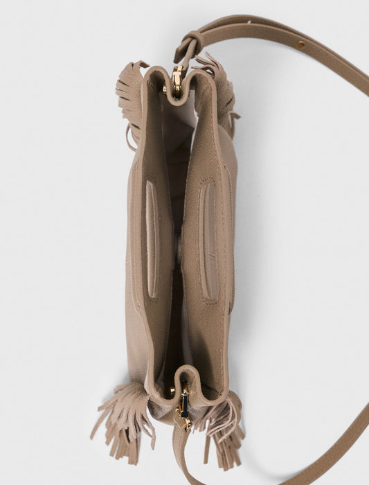 Grained leather M bag Mole