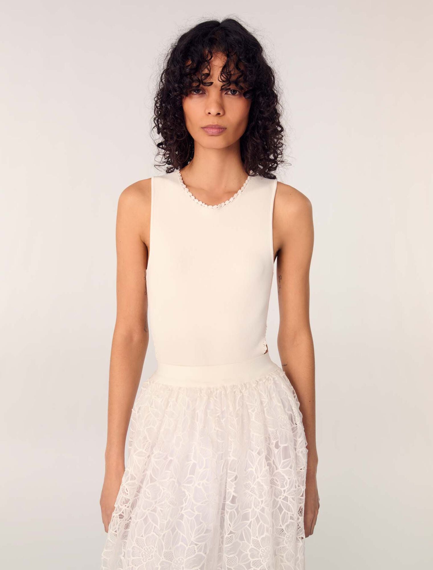 White-Backless Jewellery Neck Bodysuit