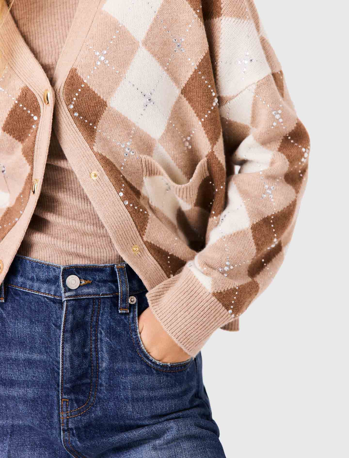 Argyle-patterned cardigan Beige