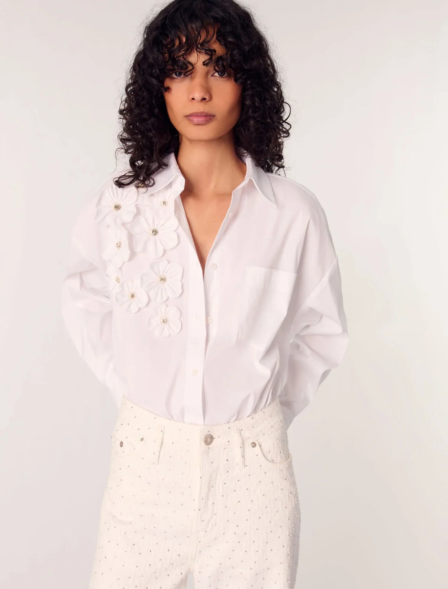 White-Long Shirt With Embroidered Flowers
