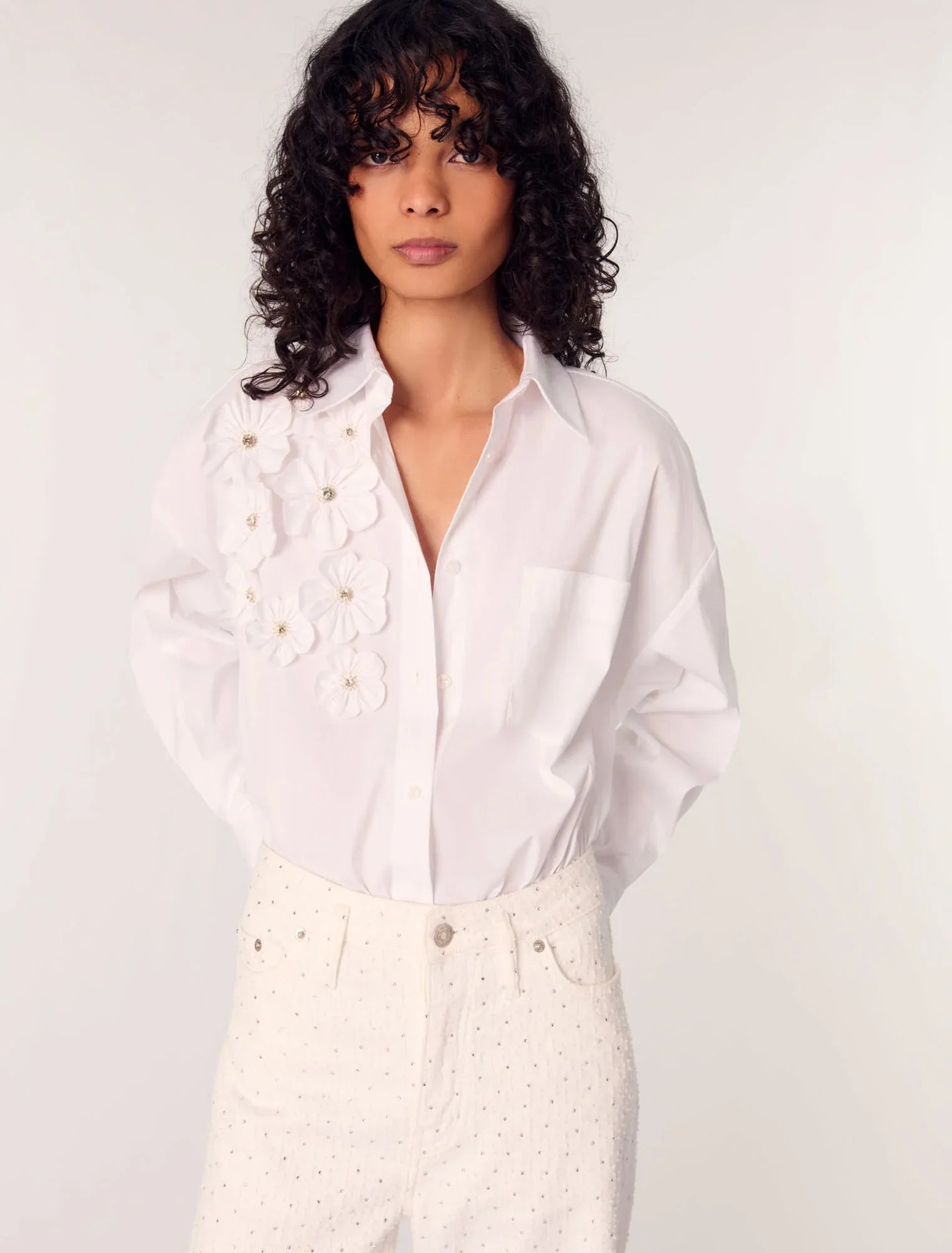 White-Long Shirt With Embroidered Flowers