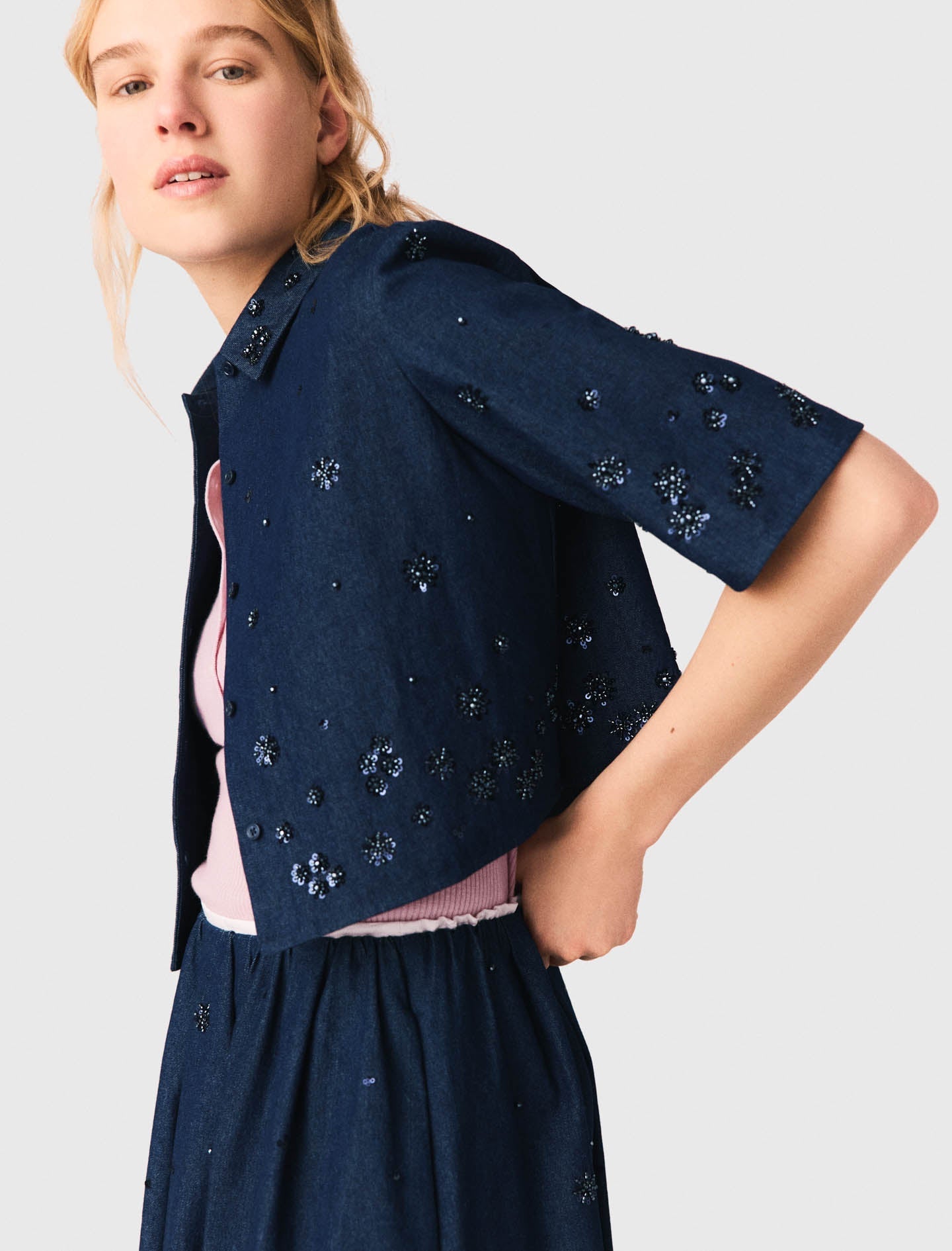 Embroidered Cropped Denim Shirt NAVY