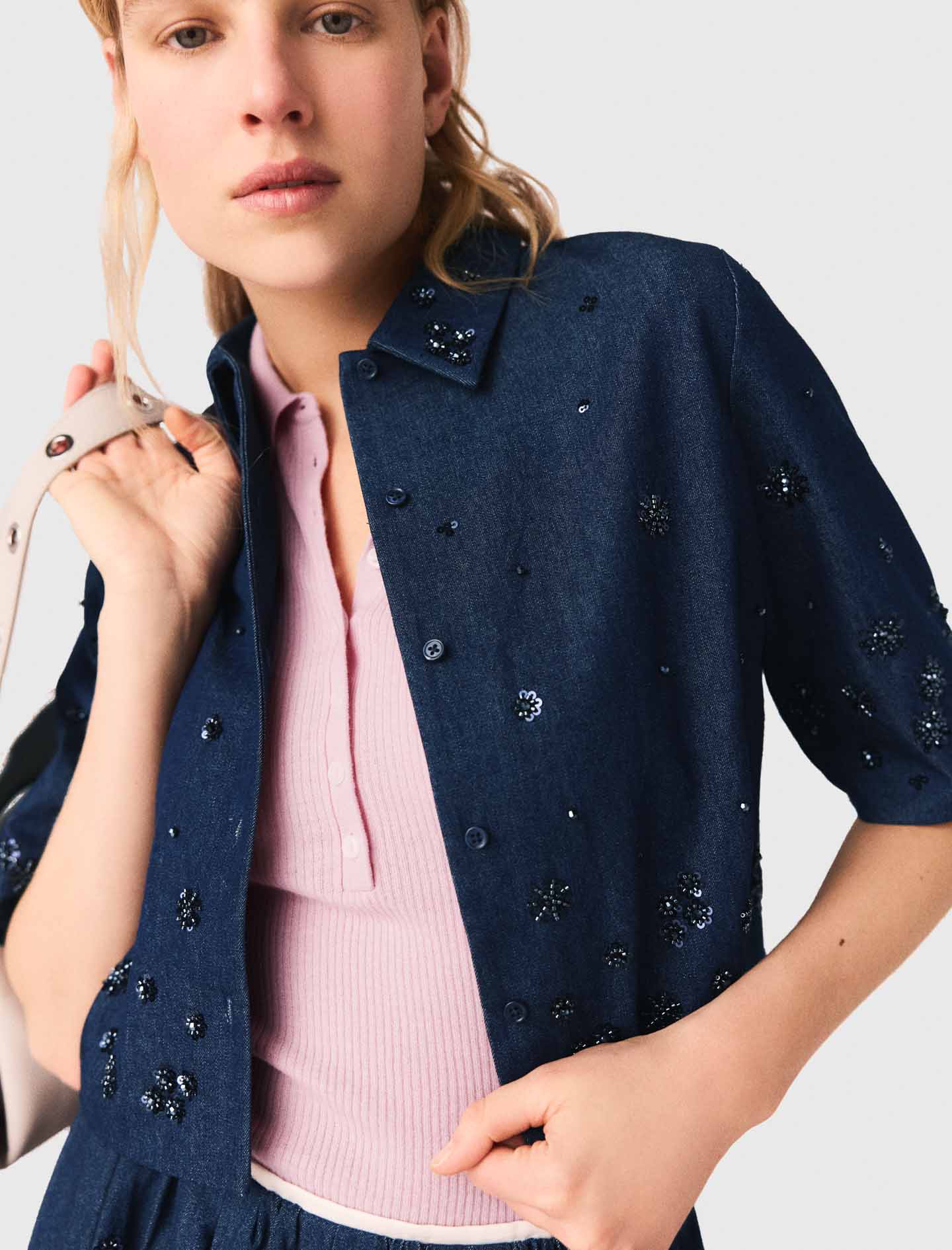 Embroidered Cropped Denim Shirt NAVY