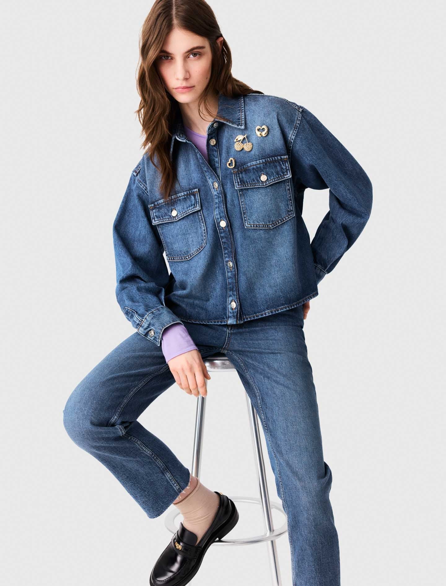 Denim shirt with brooches Blue