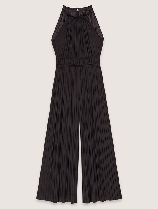 Black Pleated trouser suit