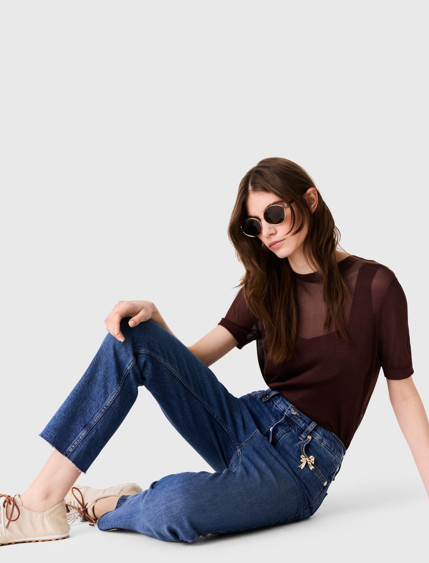 Skinny jeans with brooch Blue
