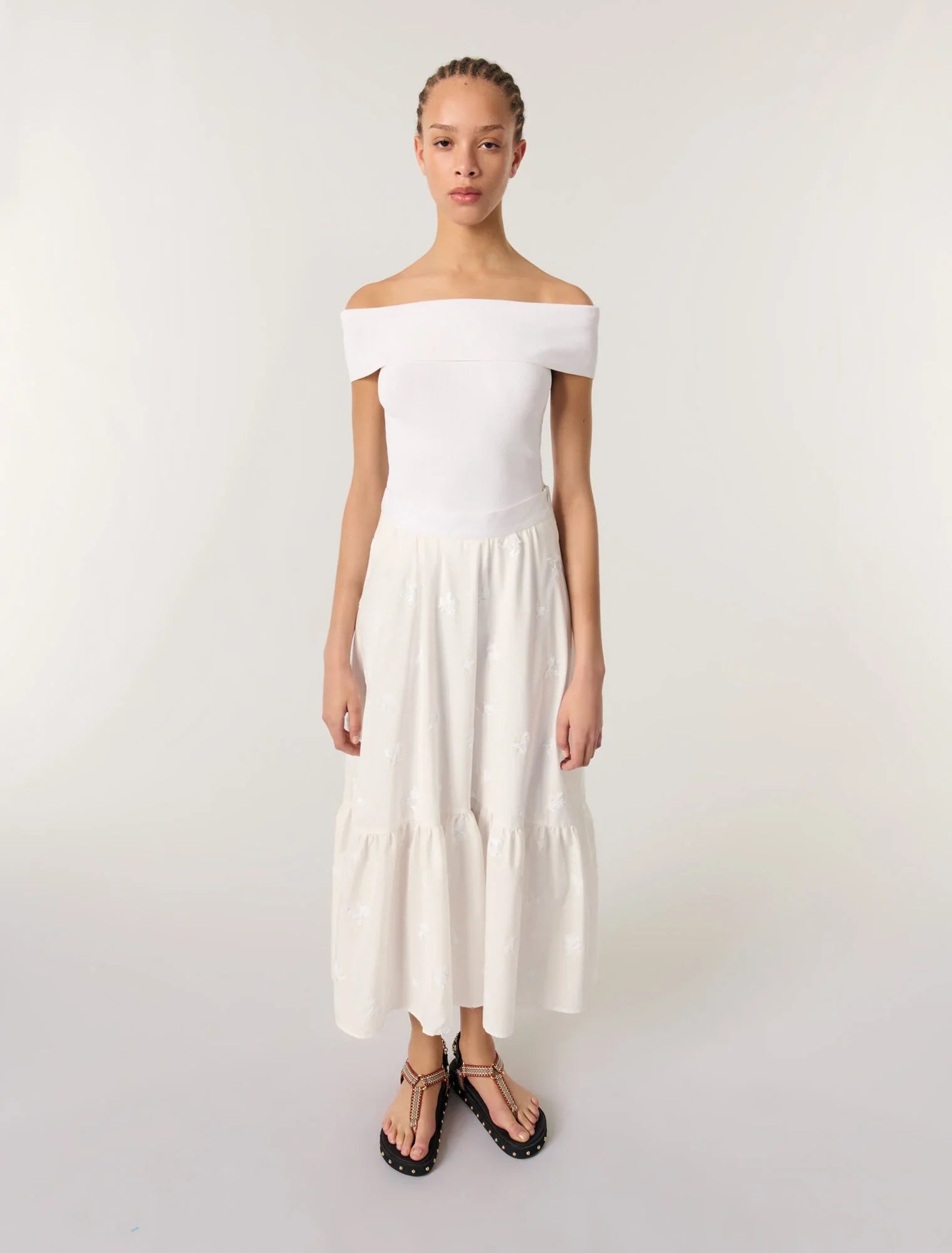 White-Long embroidered skirt