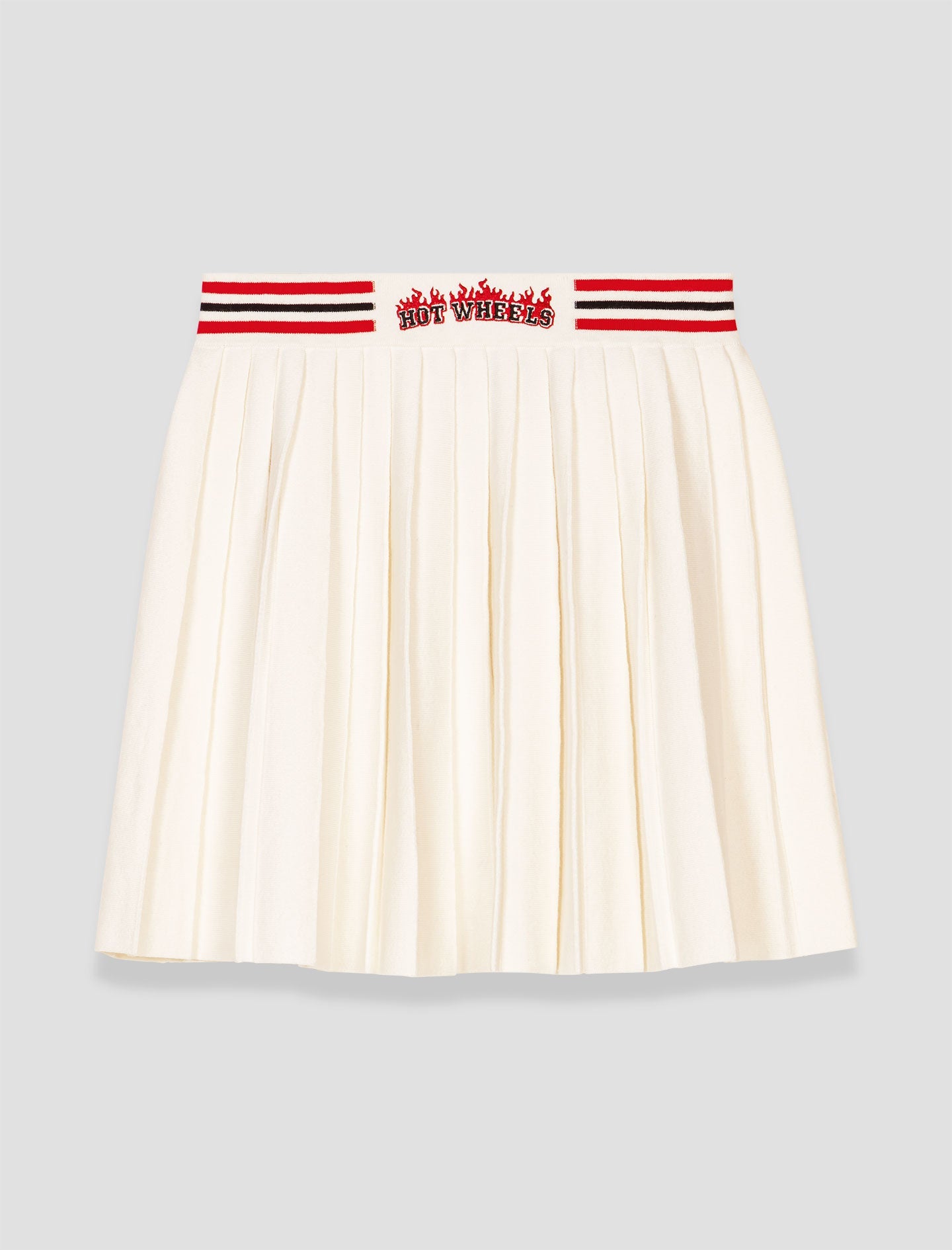 White  Short pleated knitted skirt
