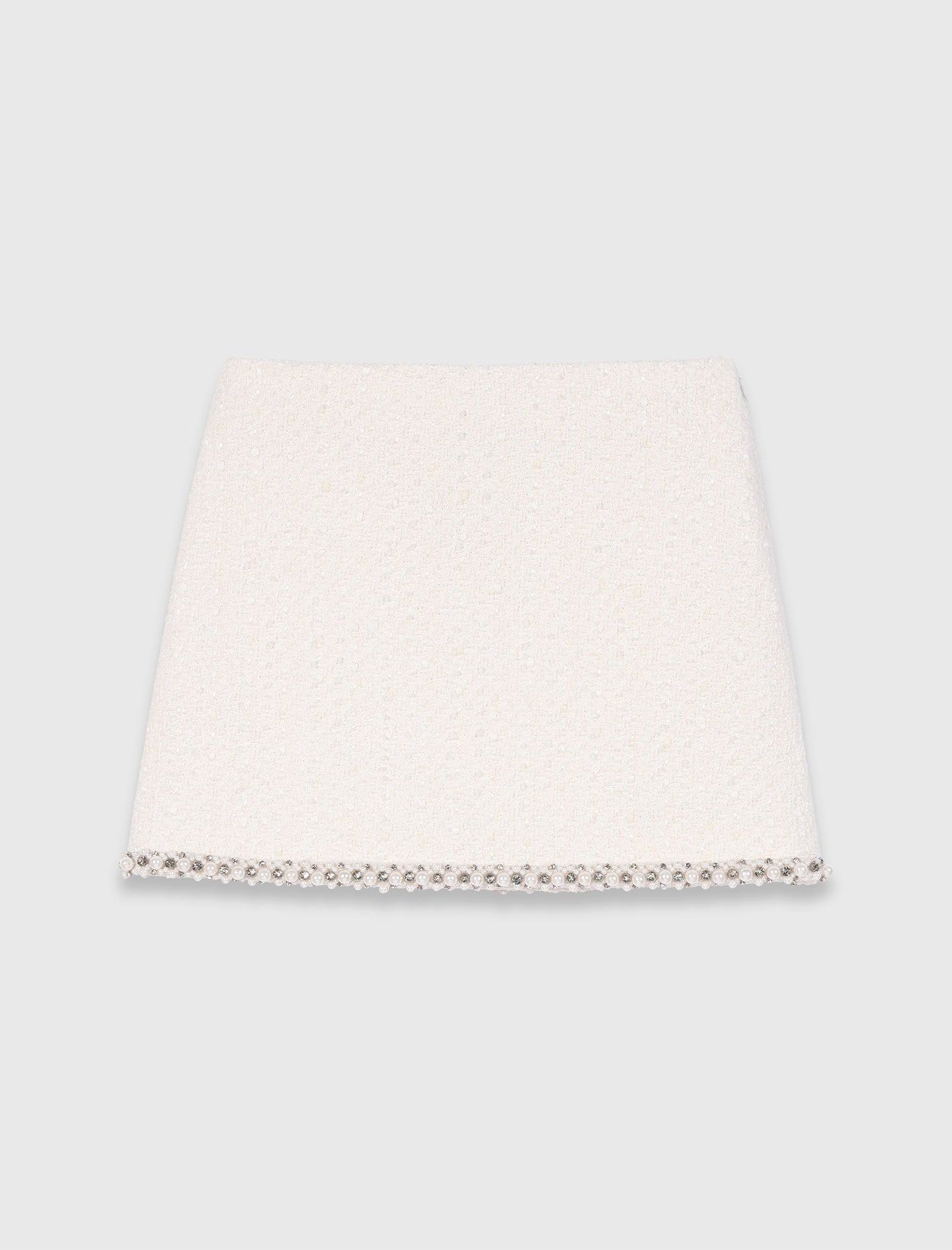 تنورة تويد مزينة باللؤلؤ