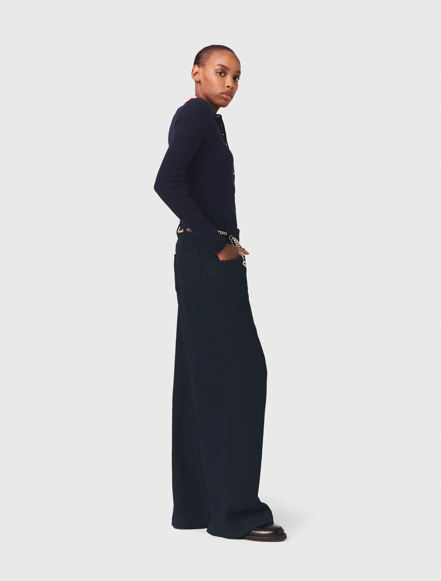 بنطلون من التويد 