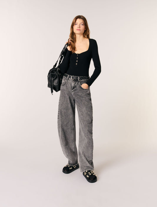 Black featured Scoop Neck Top