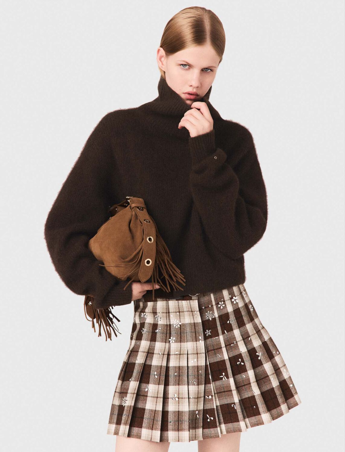 mfppu00950 high neck yak jumper dark brown