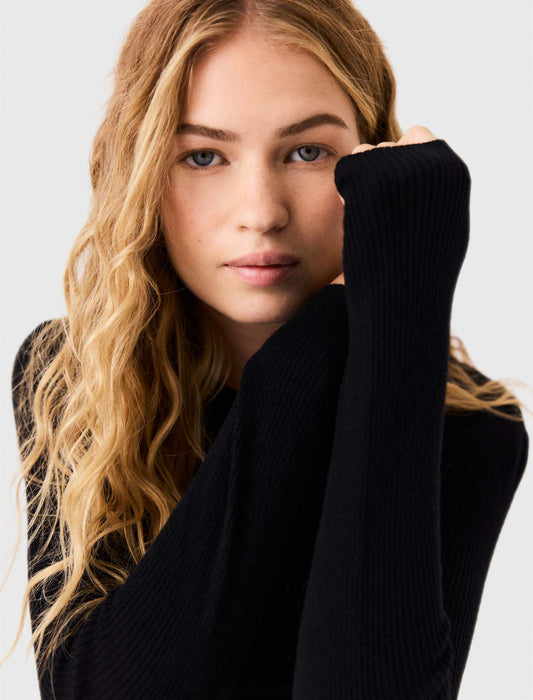 Second-skin round neck jumper Black