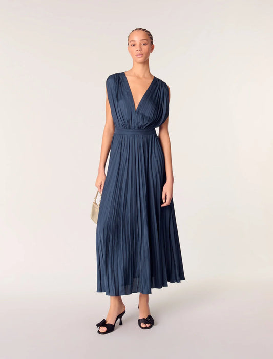Navy-featured-Pleated maxi dress