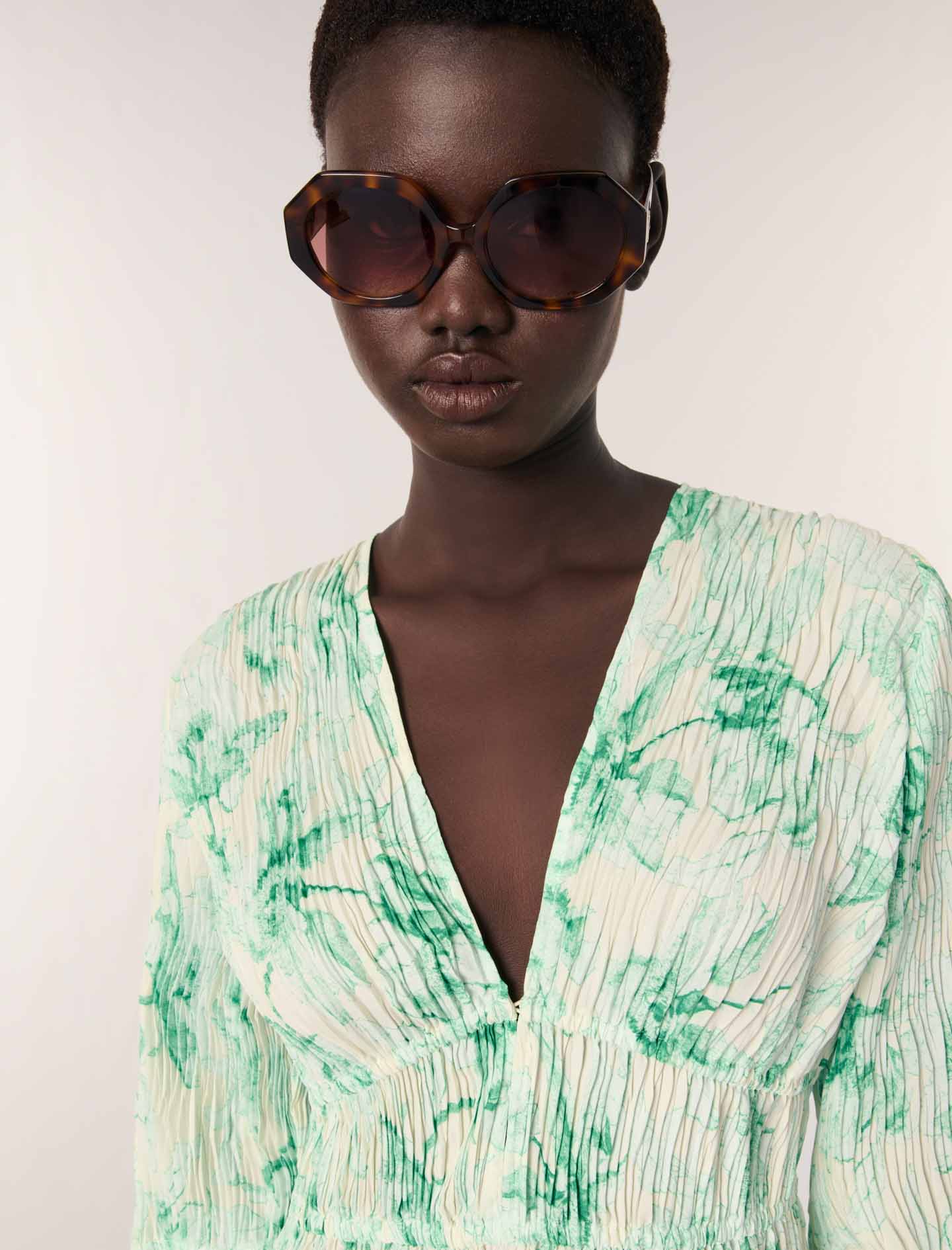 Green Floral Print Ecru Base-Patterned pleated short dress