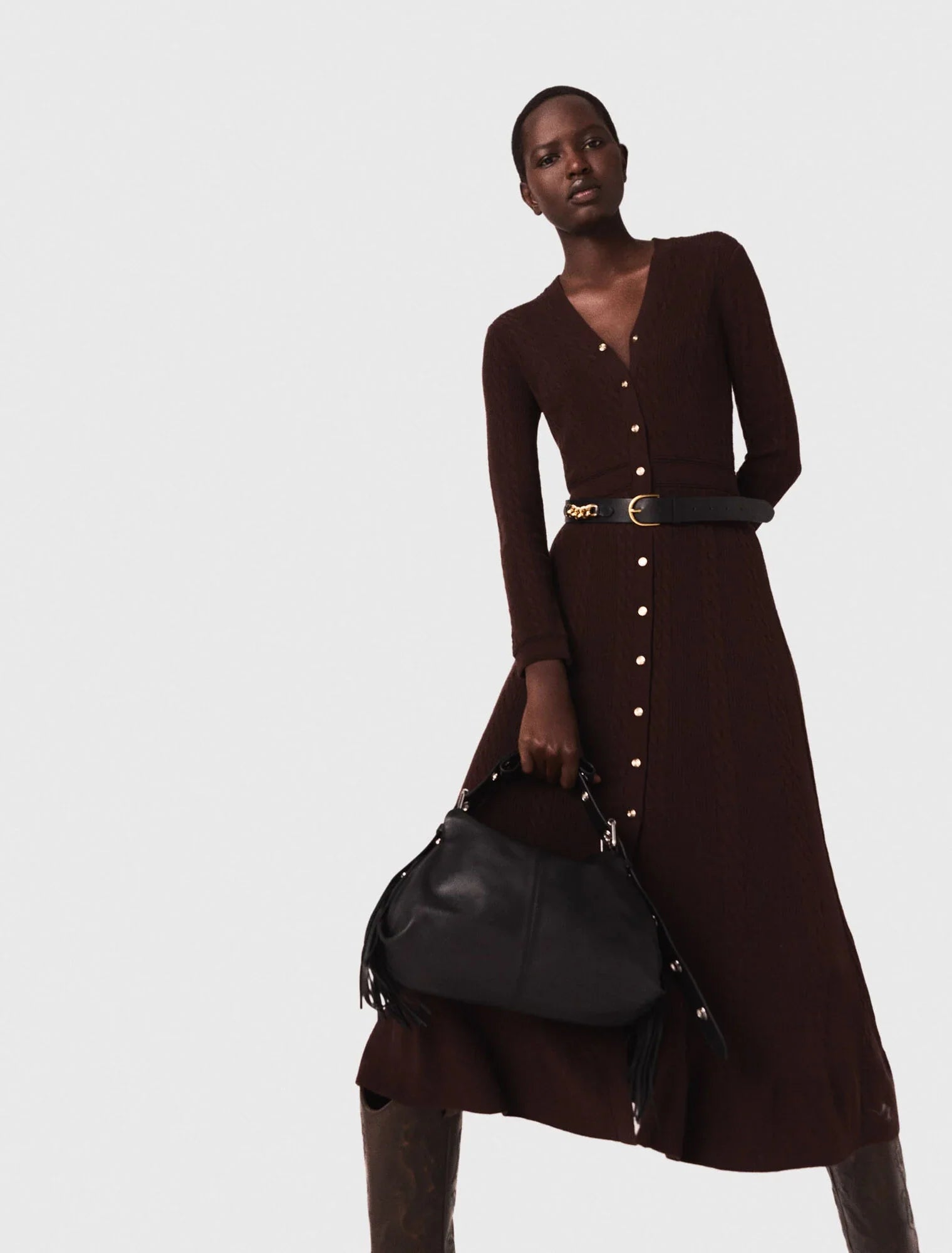 فستان ماكسي منسوج بأزرار