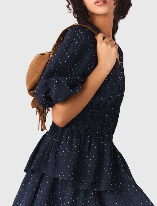 فستان قصير مزين بأحجار الراين