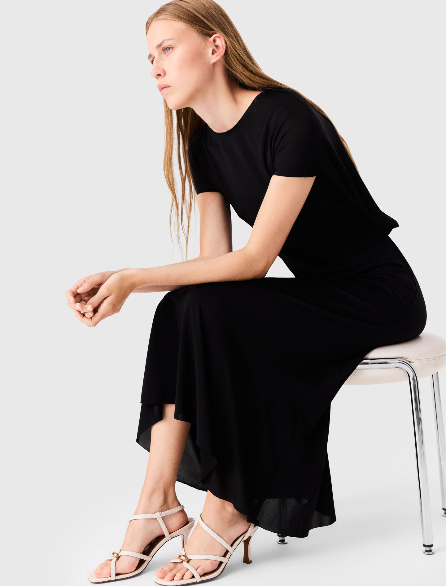 Cowl-back maxi dress Black