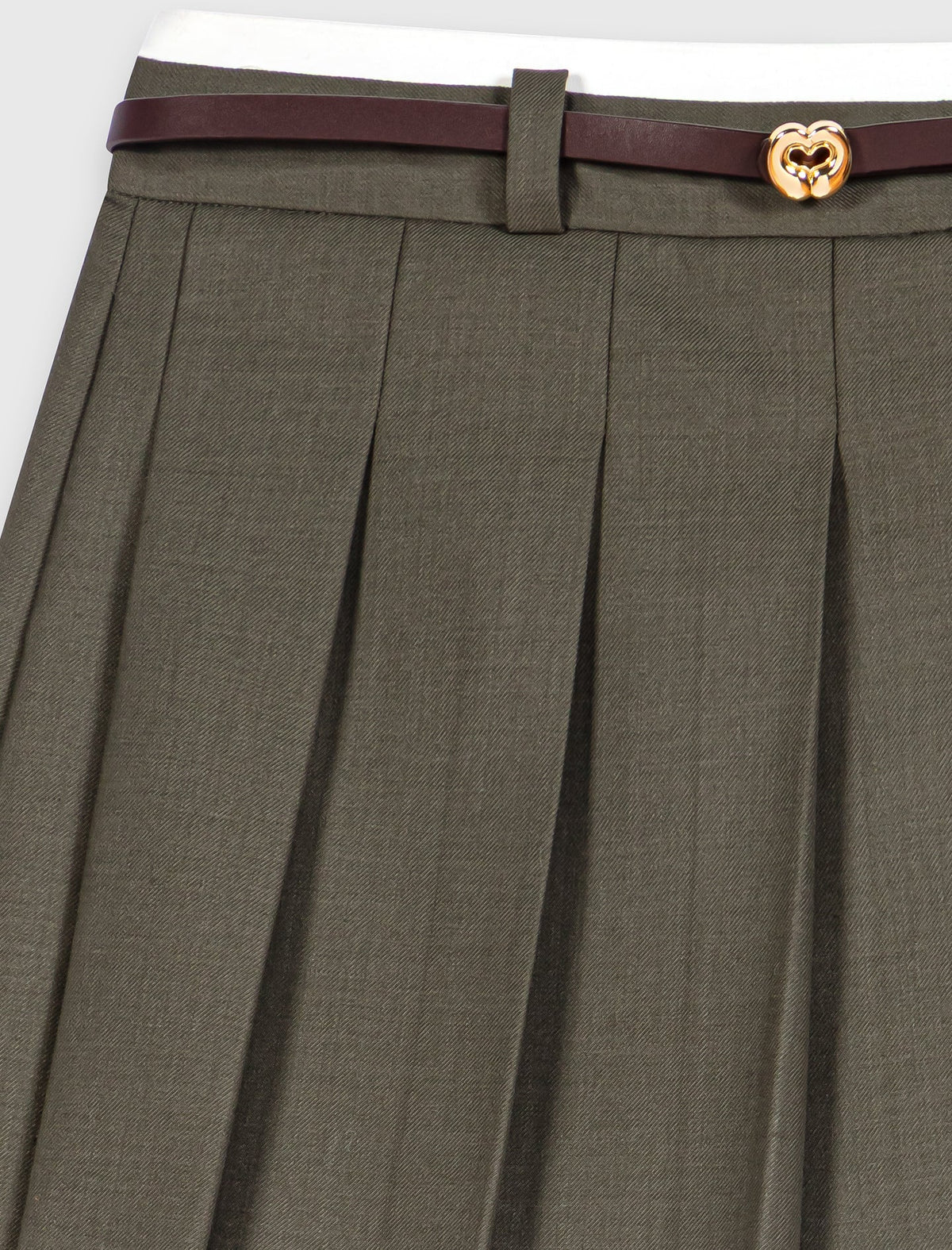 Pleated skirt-effect shorts Khaki