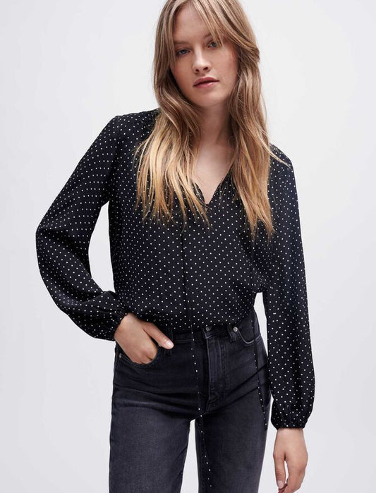 Black   FLOATY TOP