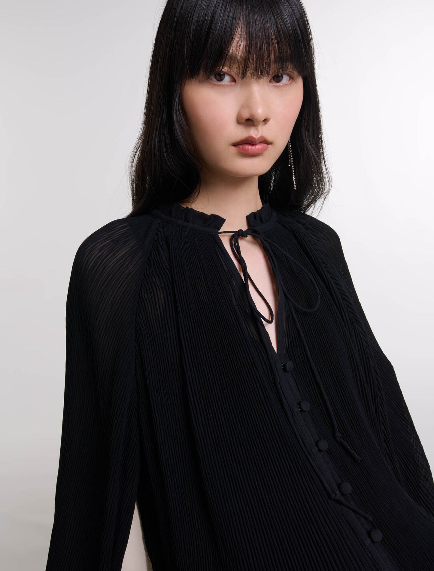 Black  -Pleated Shirt