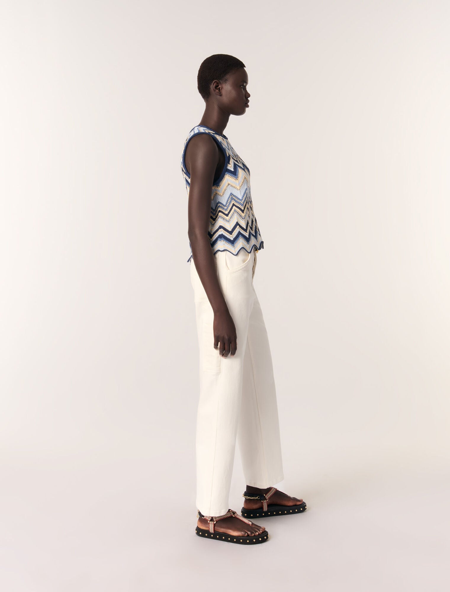 Blue/White-Crochet-knit top