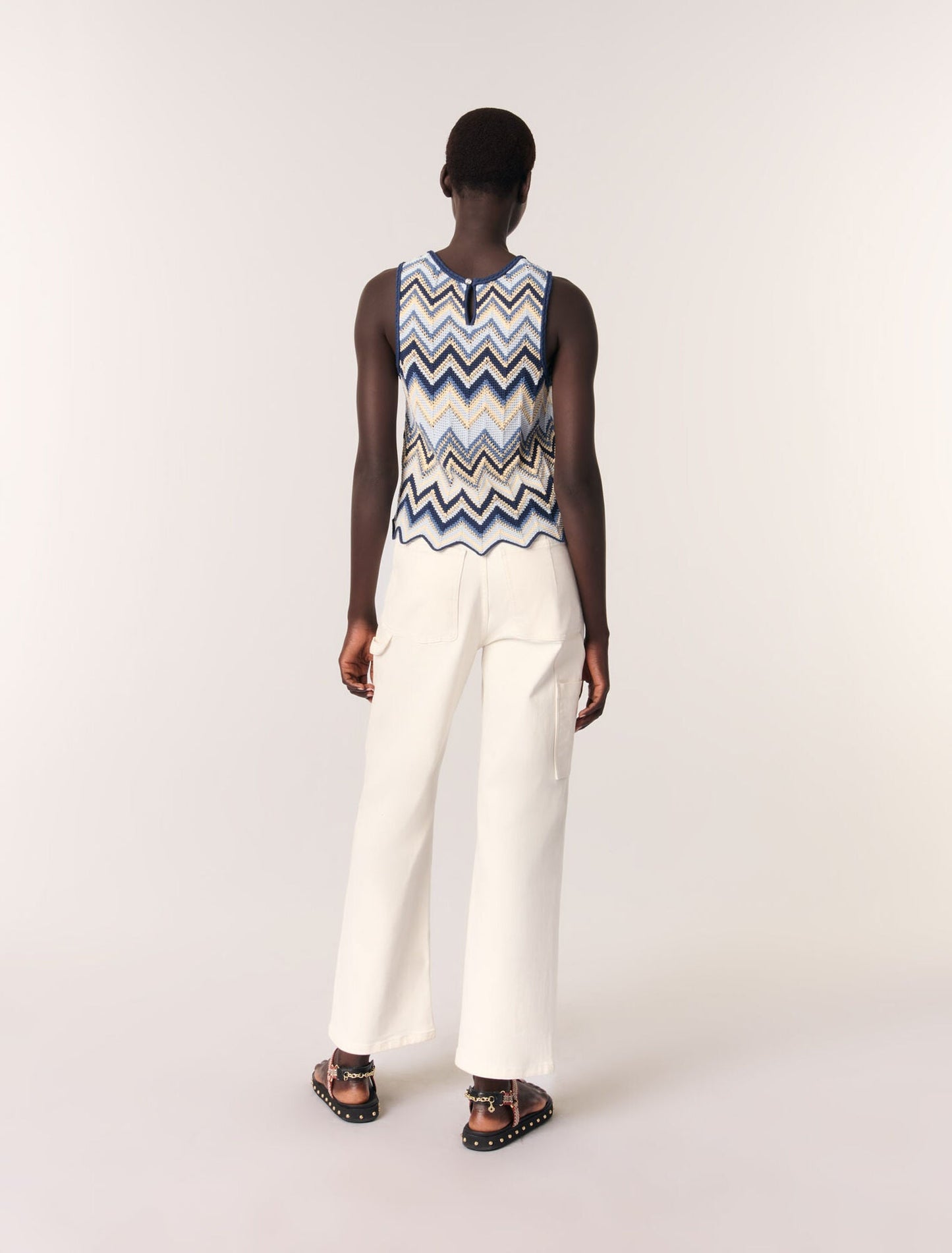 Blue/White-Crochet-knit top